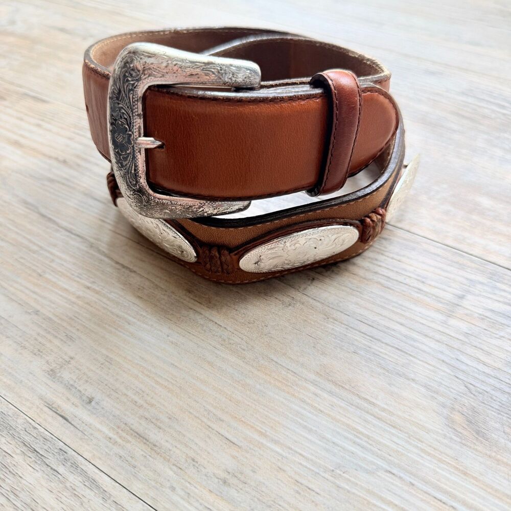 Justin Western Concho Leather Belt Brown Engraved Silver Conchos Size 30 USA - Picture 7 of 12